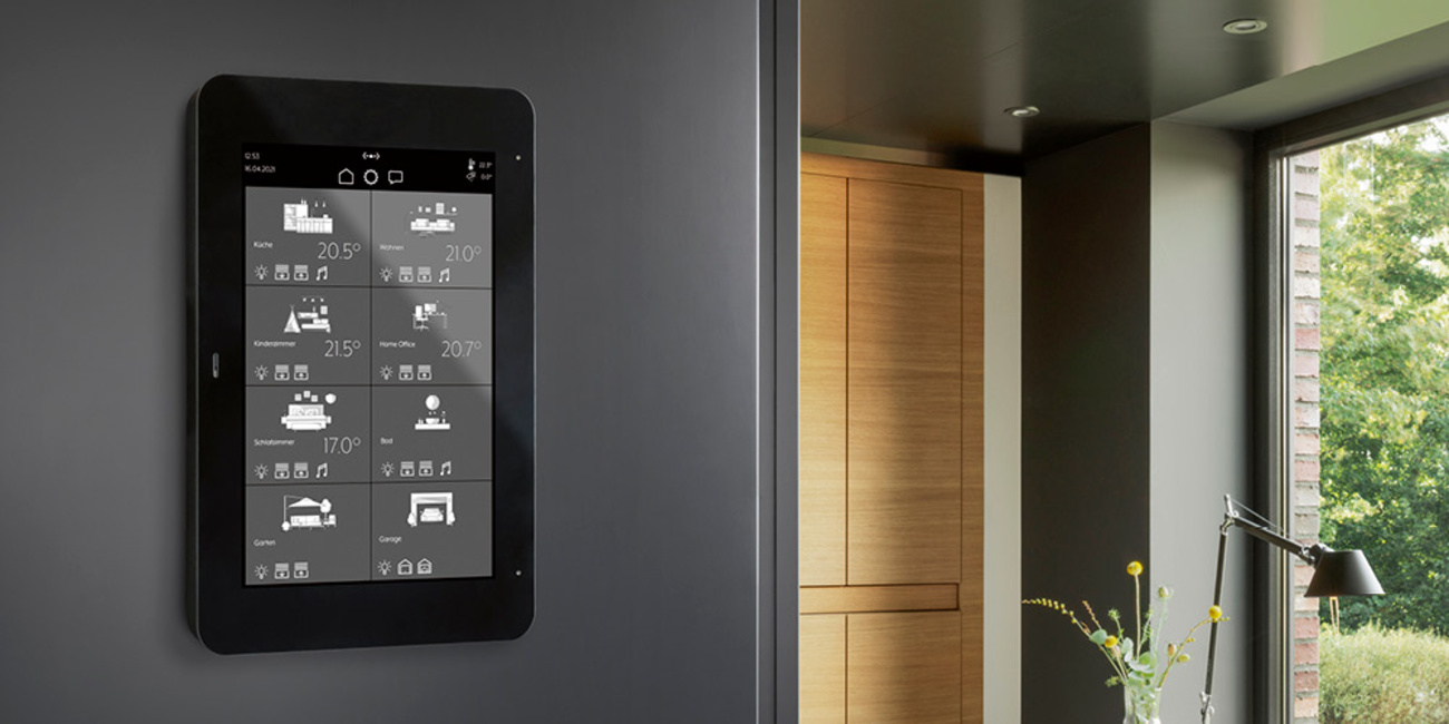 JUNG Smart Panel 8 bei Elektro-Hamann in Erfurt